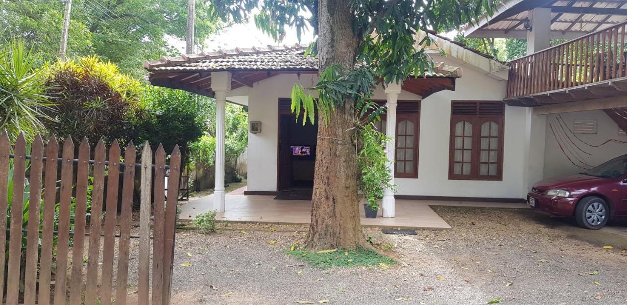 Aragorn Villa Galle Extérieur photo